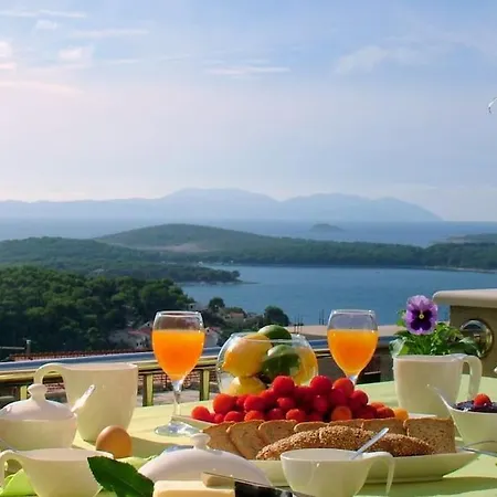 Apartment Amazing Sea View 6 P Hvar Town