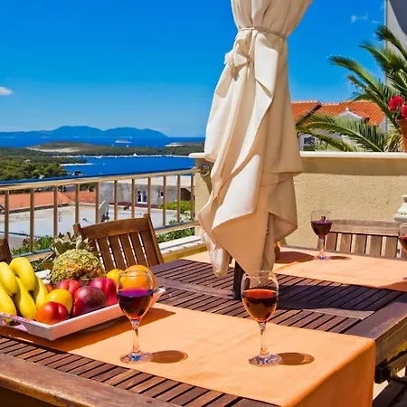 Amazing Sea View 6 P Apartman