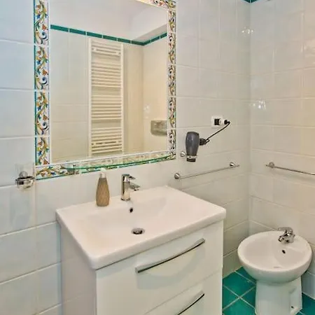 Amazing Sea View 6 P Apartment Hvar Town