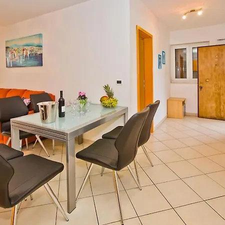 Amazing Sea View 6 P