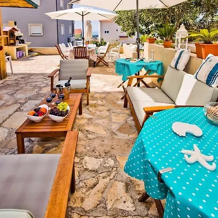 Amazing Sea View 6 P * Хвар