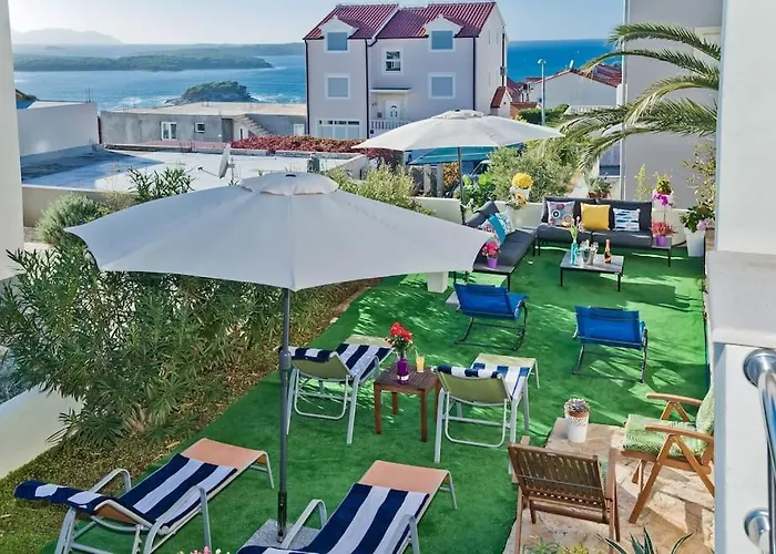 Amazing Sea View 6 P * Hvar Town